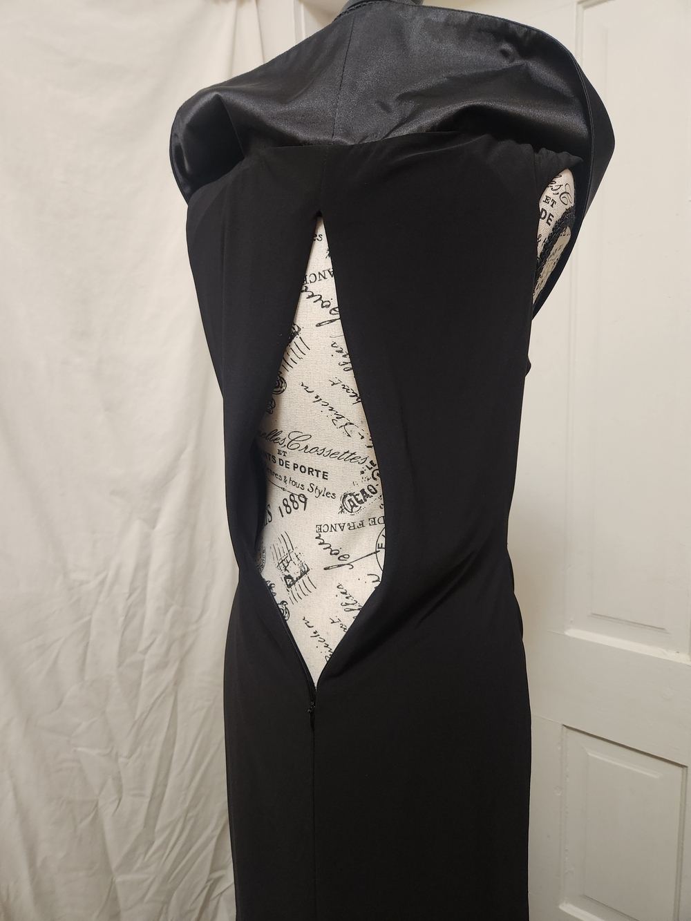 Scarlett Nite Black Ruched Wide Collar Sleeveless Evening Dress Sz 10 Like New! - Picture 7 of 14